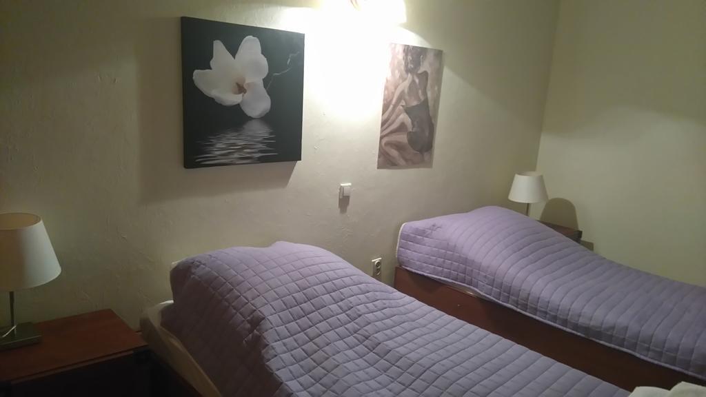 Bed and Breakfast Karczma Biesiadna Dalnia Exterior foto